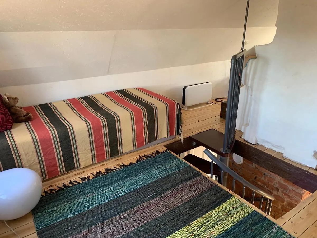 Charmig Stuga Av Rustik Stil I Stockholms Omrade Feriehus